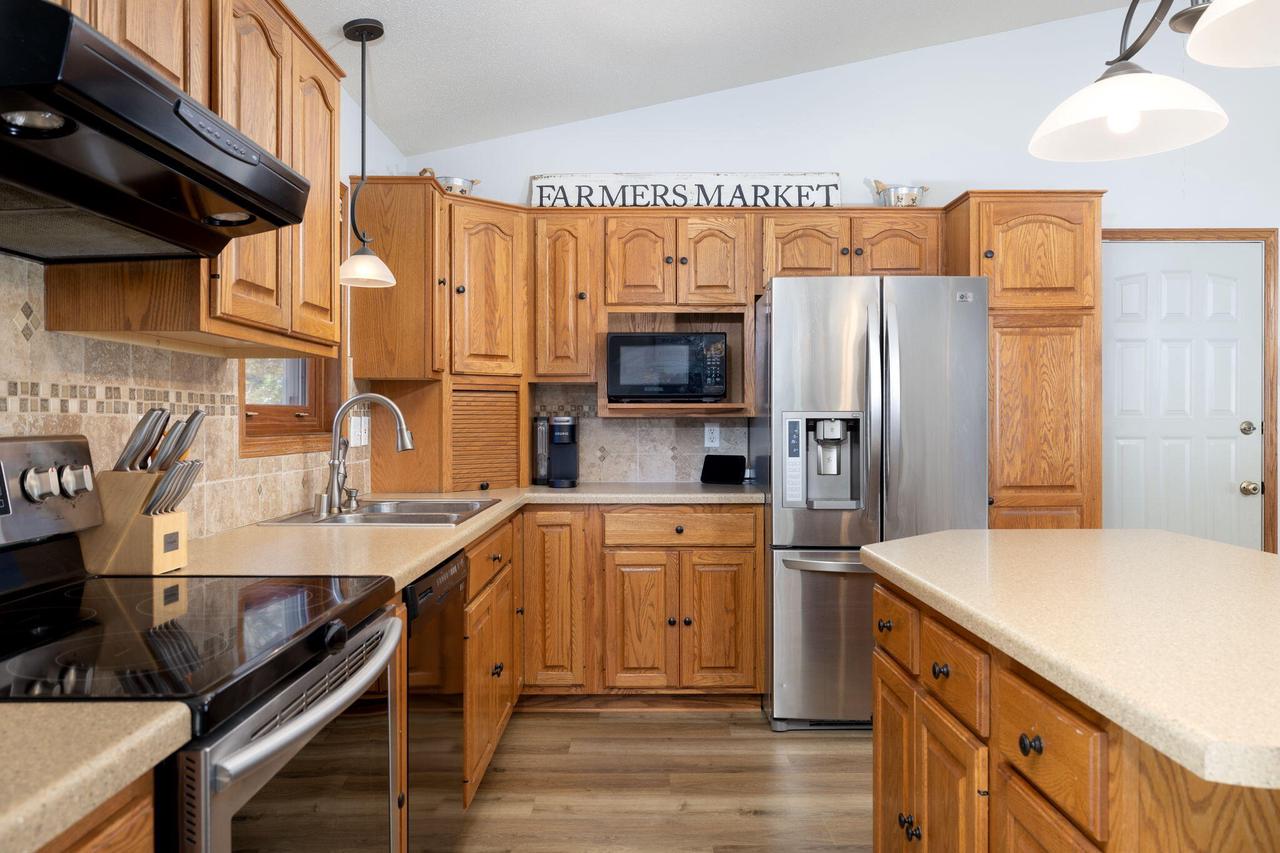 2707 Cedar AVENUE SOUTH South