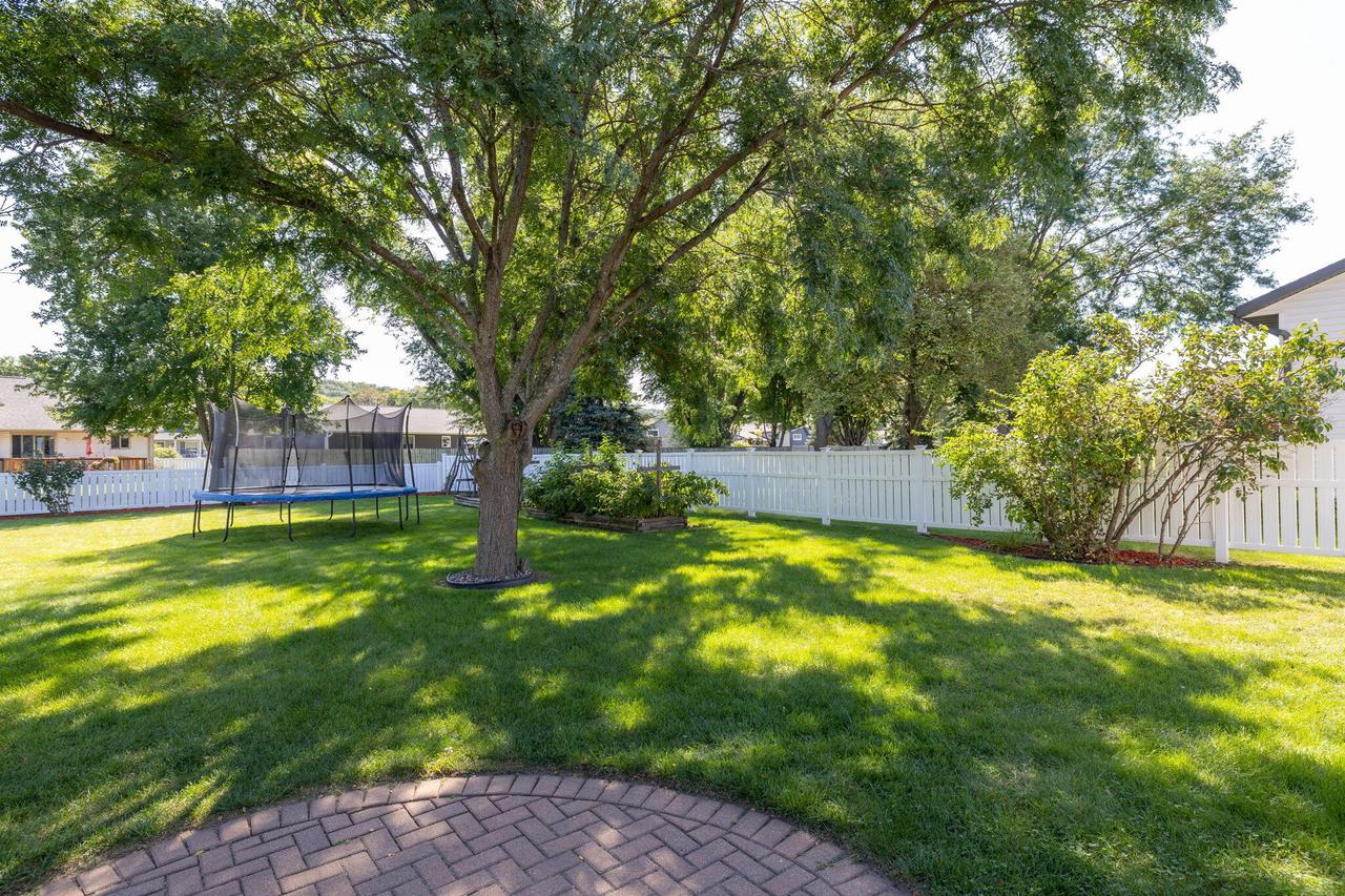 2707 Cedar AVENUE SOUTH South