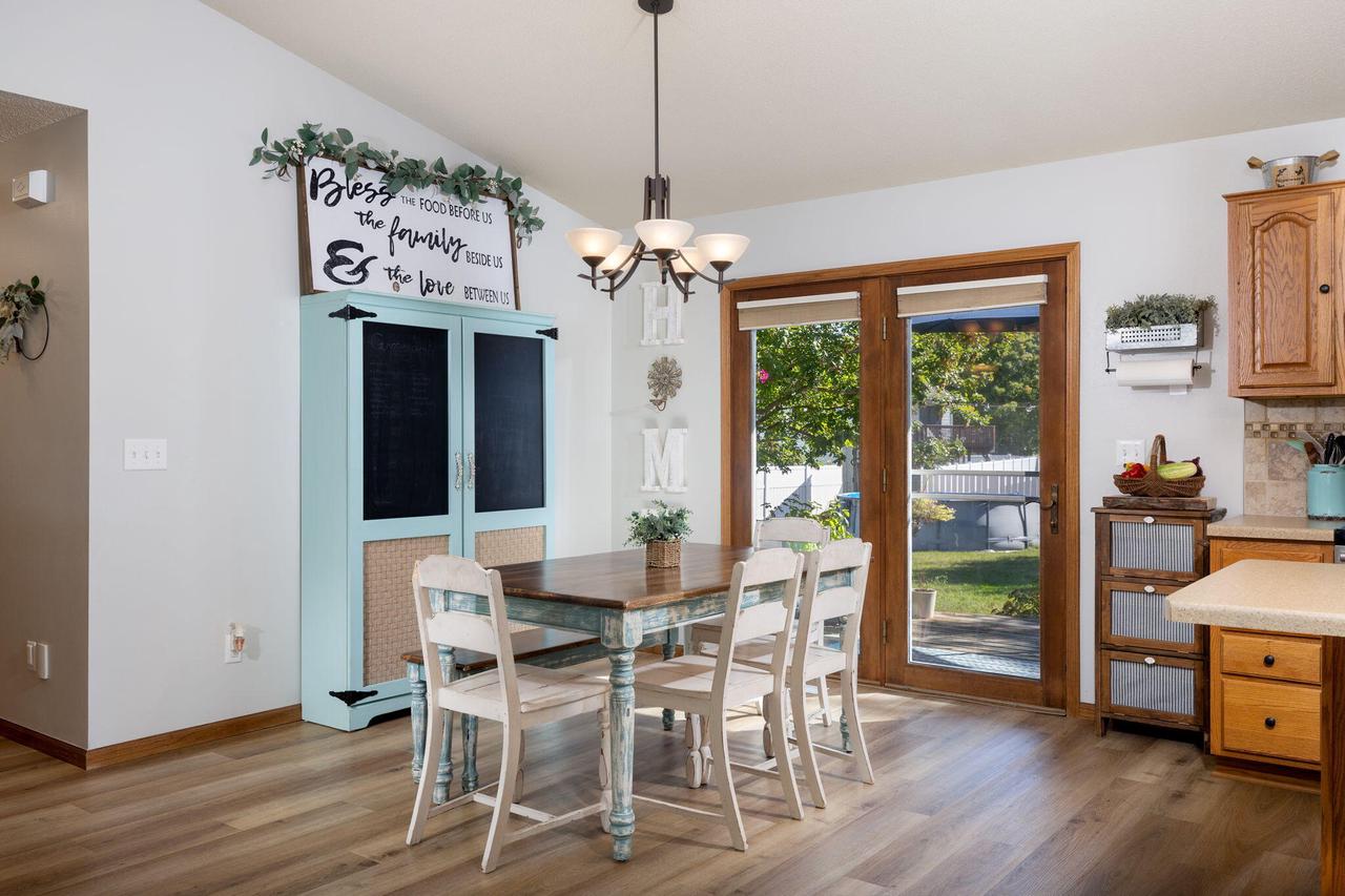 2707 Cedar AVENUE SOUTH South