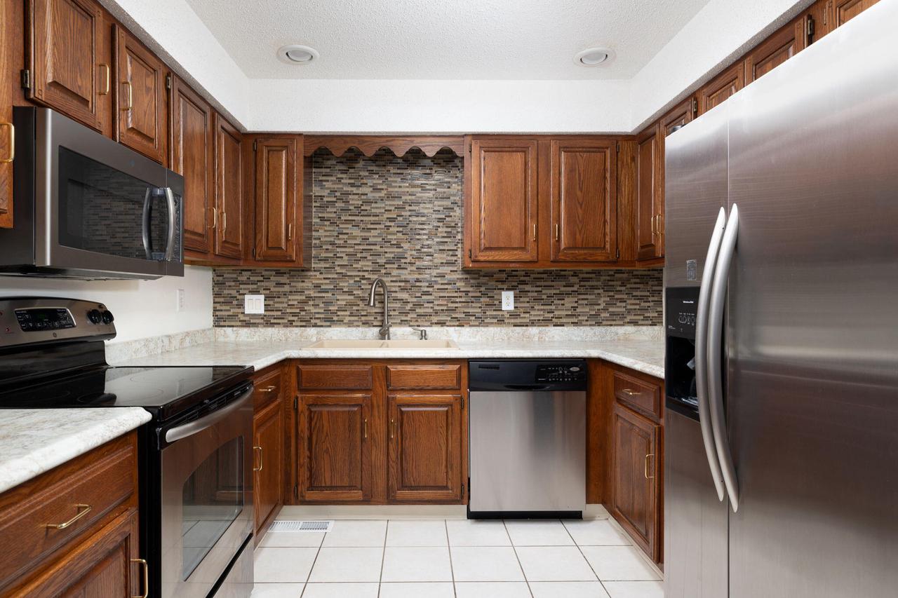 730 10th AVENUE NORTH North A2