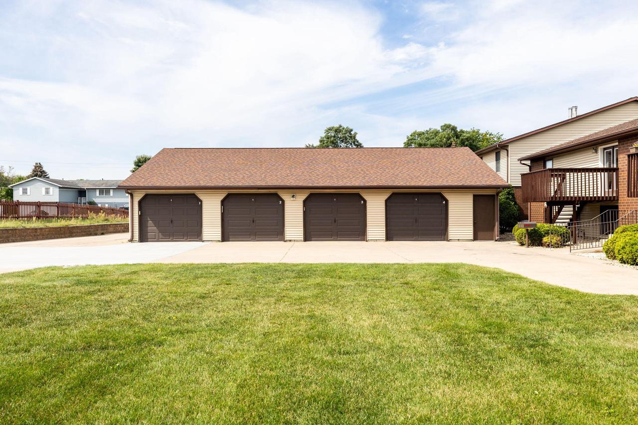 730 10th AVENUE NORTH North A2