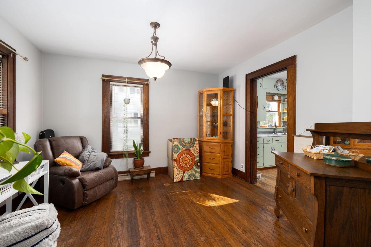 102 Oak STREET NORTH North