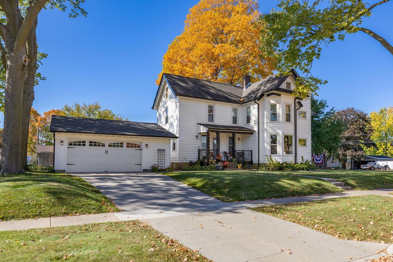235 Garland STREET EAST East