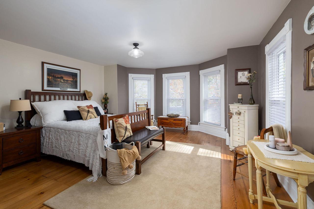 235 Garland STREET EAST East