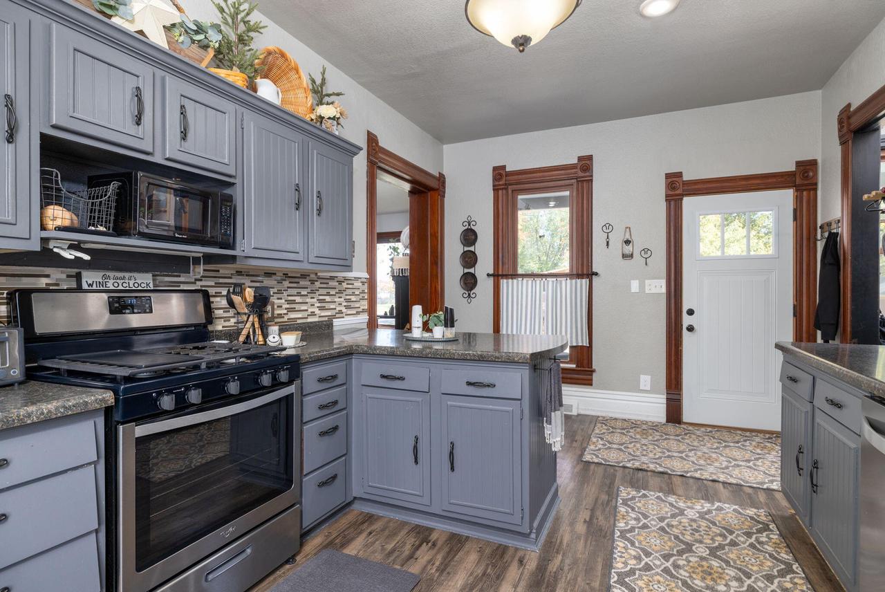 235 Garland STREET EAST East