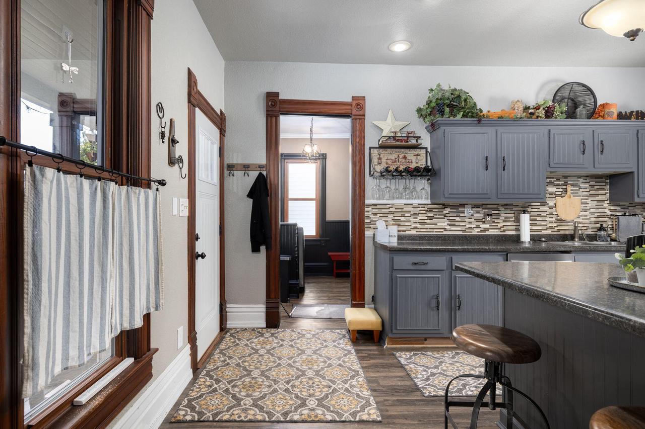 235 Garland STREET EAST East