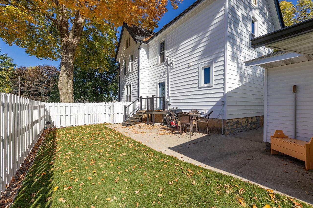 235 Garland STREET EAST East