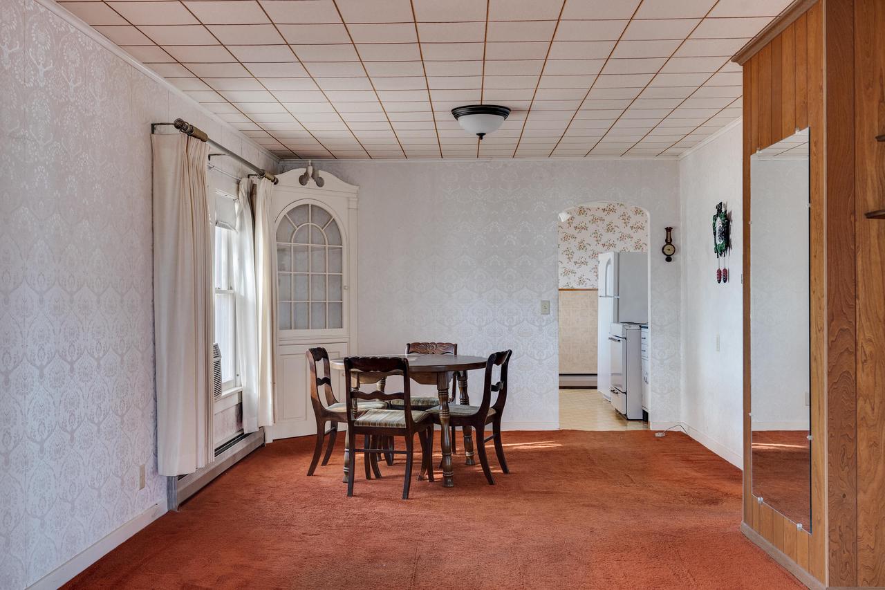 1403 Bainbridge STREET