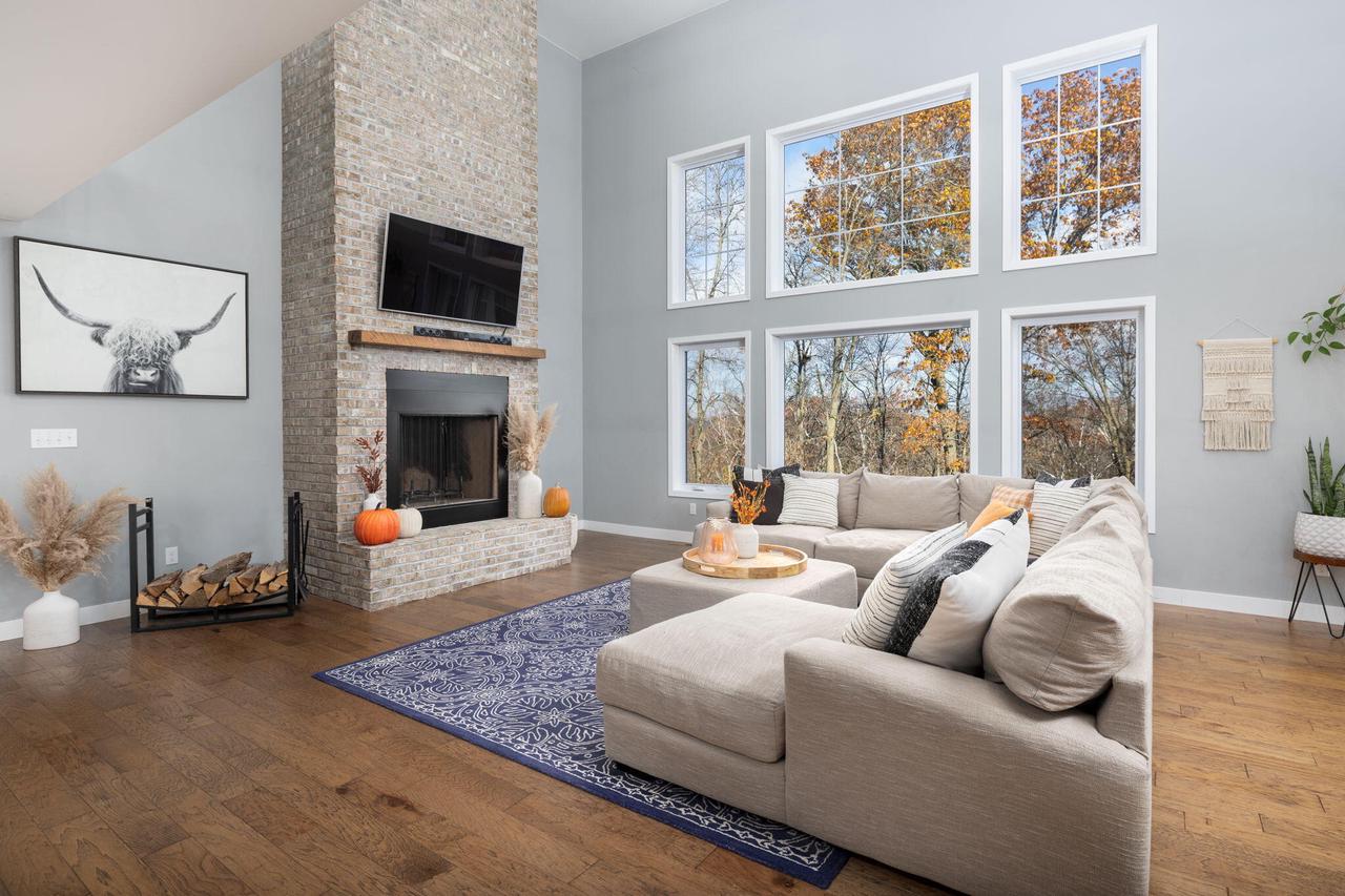 W5420 Innsbruck ROAD