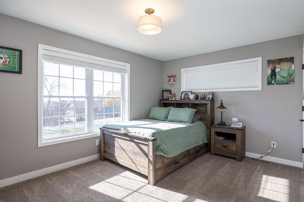 W5420 Innsbruck ROAD