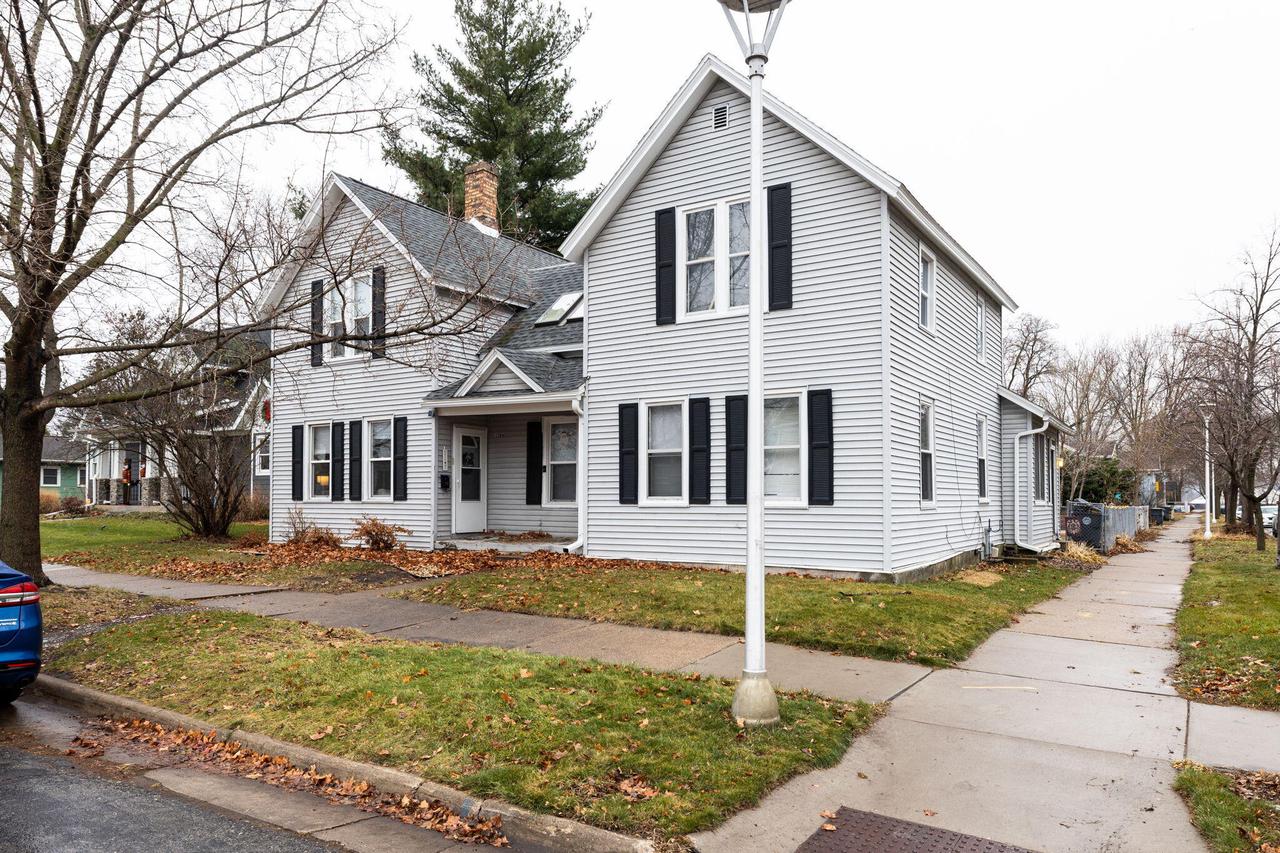 1202-1204 5th AVENUE SOUTH South