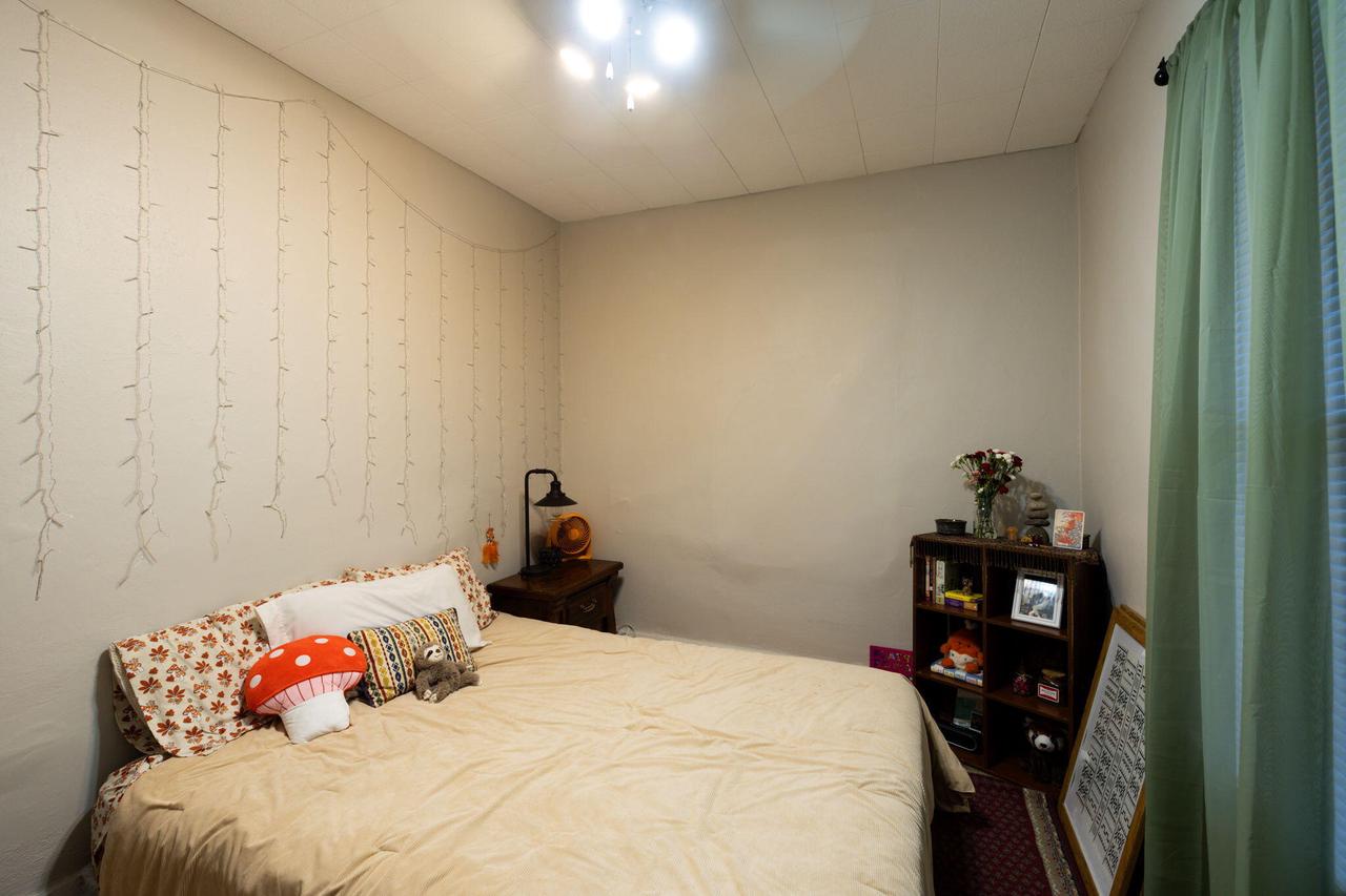 1202-1204 5th AVENUE SOUTH South