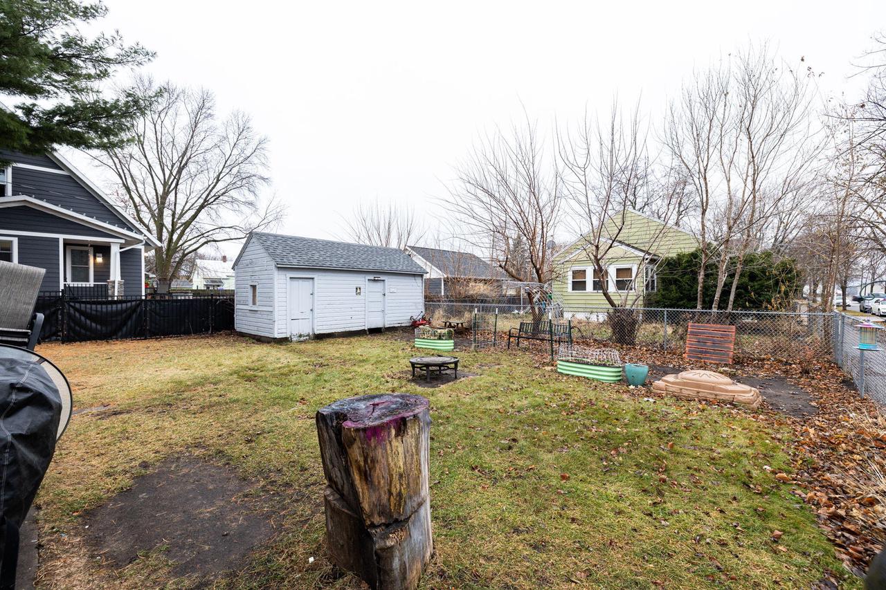 1202-1204 5th AVENUE SOUTH South