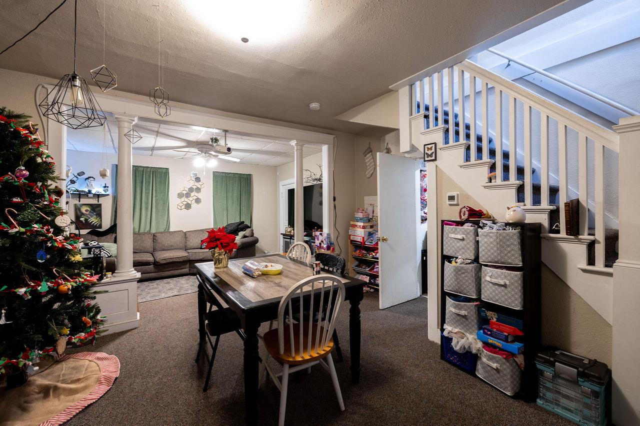 1202-1204 5th AVENUE SOUTH South