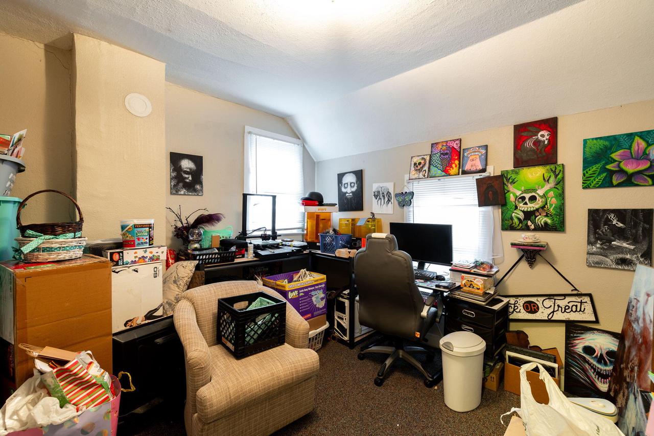 1202-1204 5th AVENUE SOUTH South