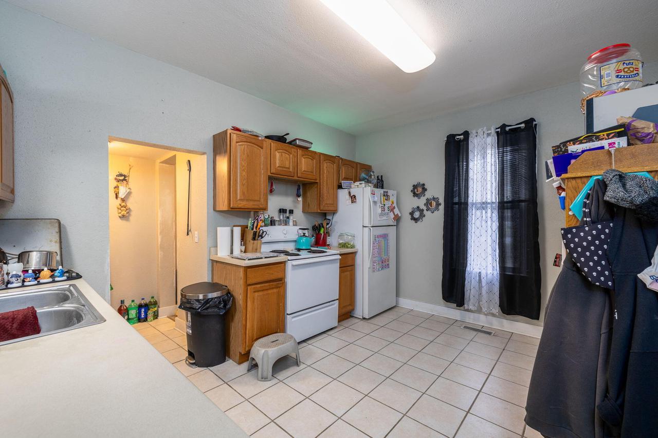 1202-1204 5th AVENUE SOUTH South