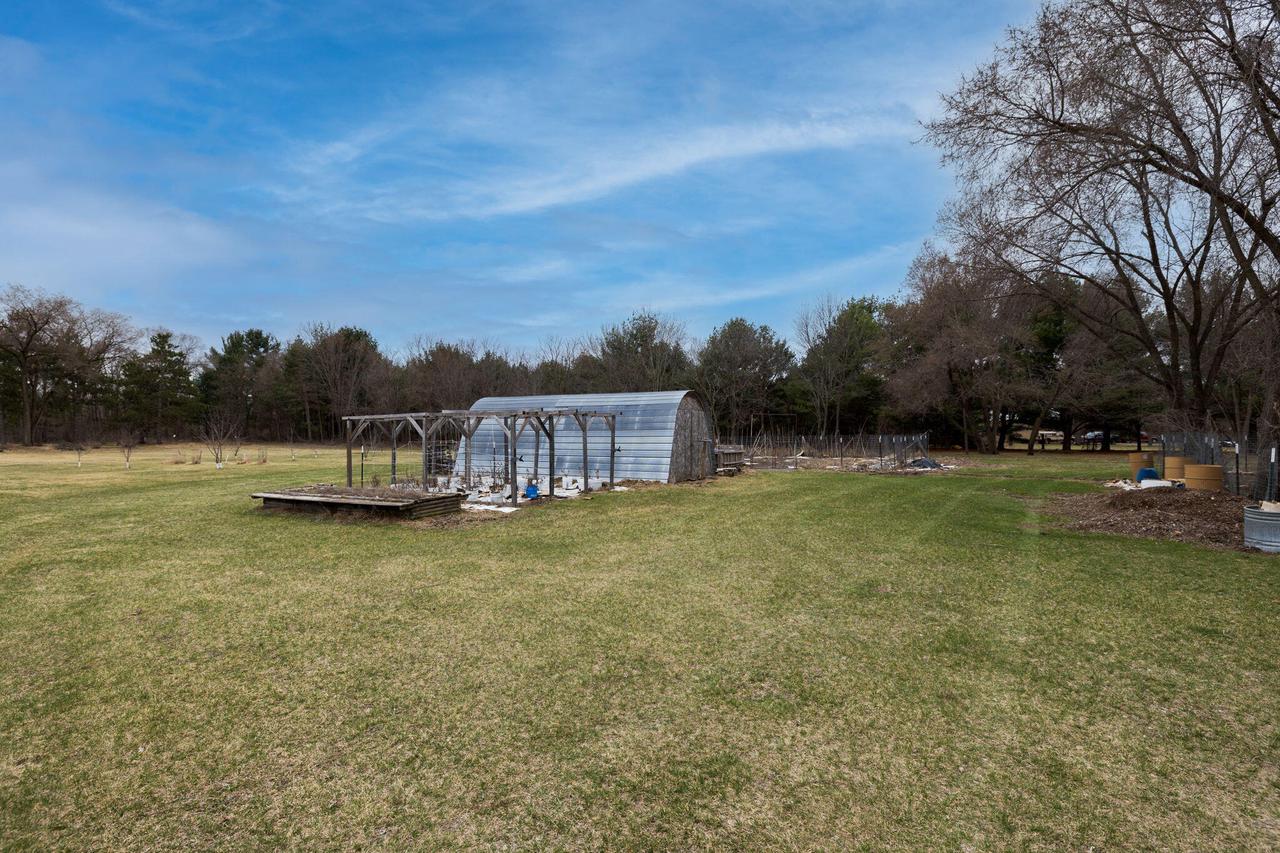 623 Prairie AVENUE