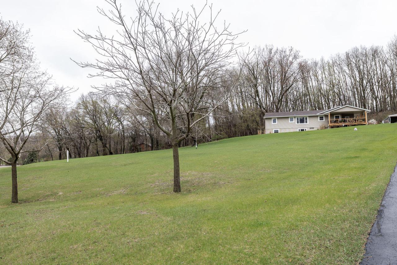 W7312 Sylvester ROAD