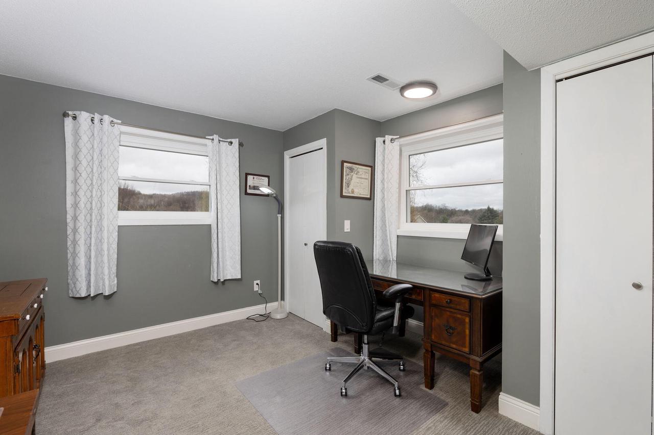 W7312 Sylvester ROAD