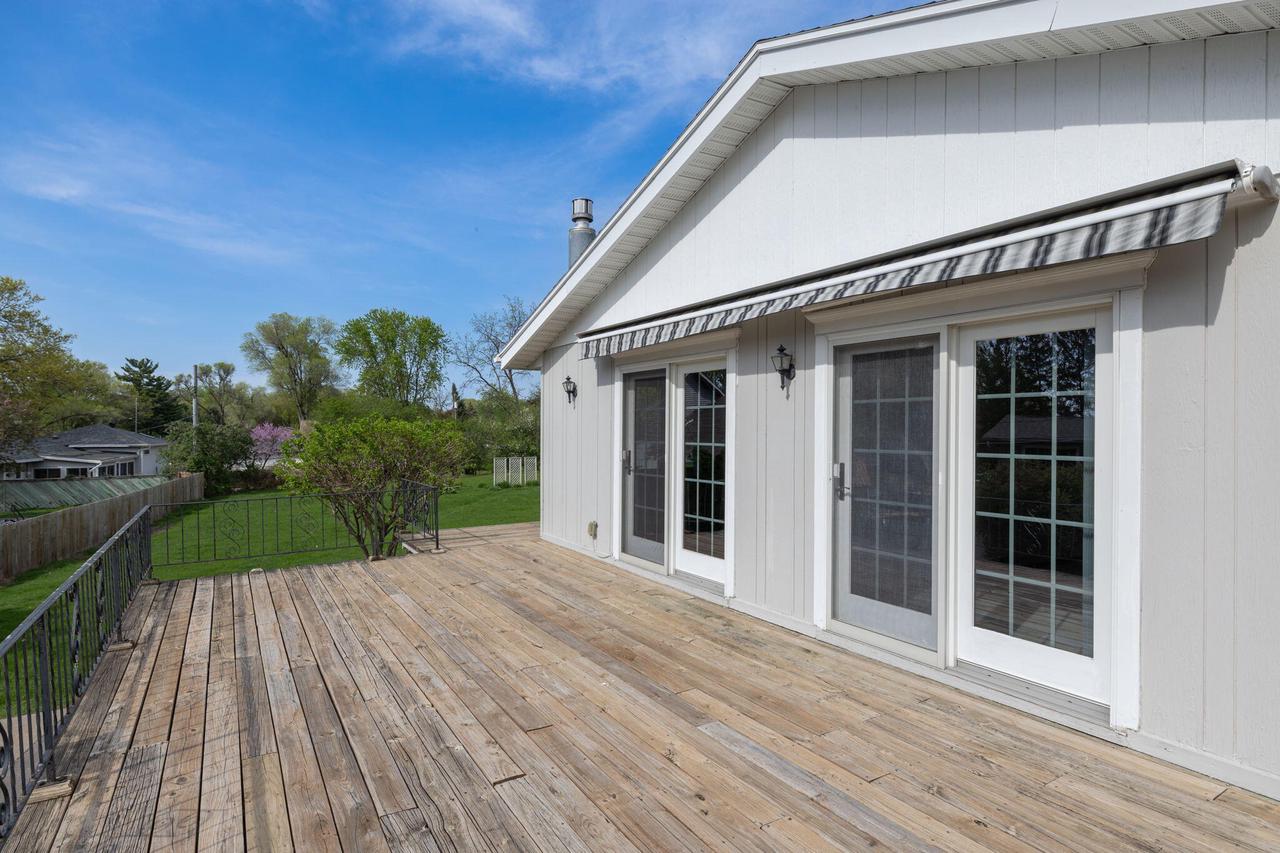 907 Lancaster STREET