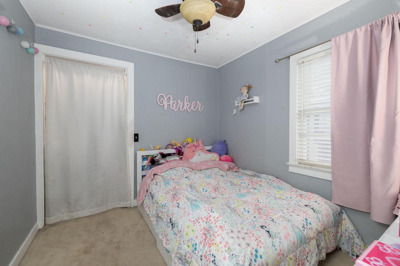 2221 15th PLACE SOUTH South