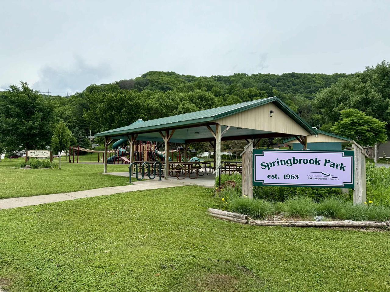 3421 Springbrook WAY