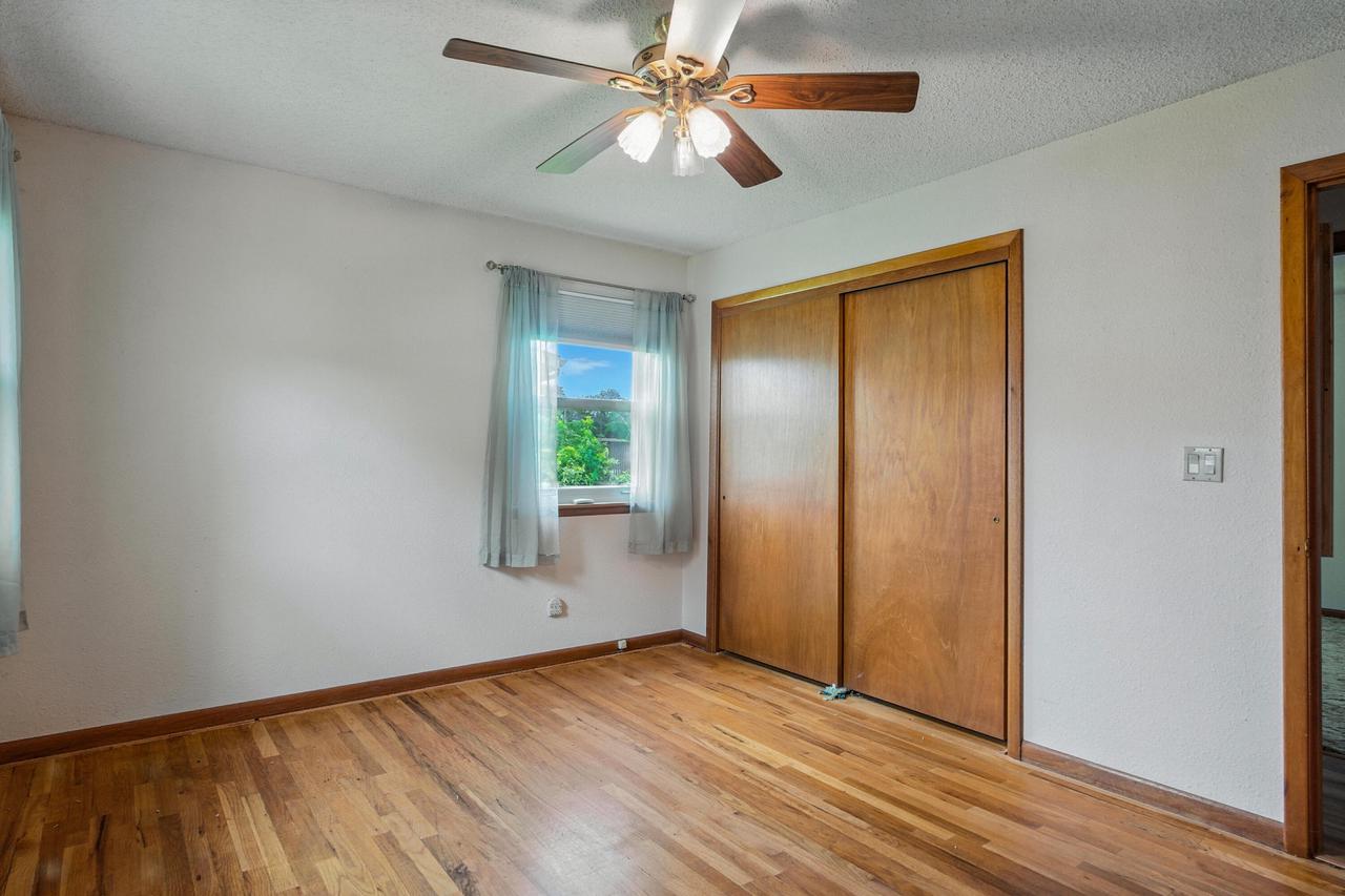 3421 Springbrook WAY