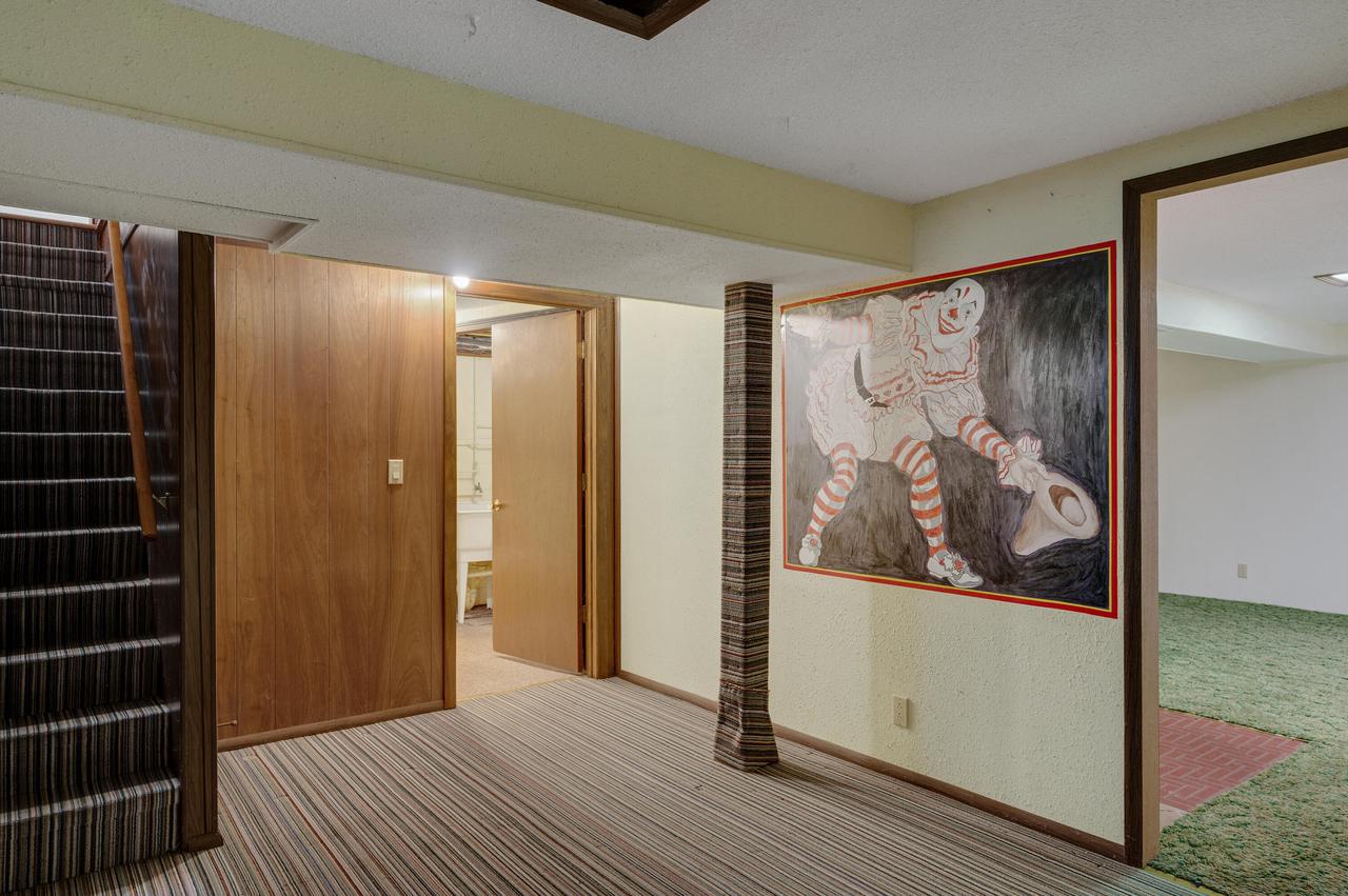 3421 Springbrook WAY