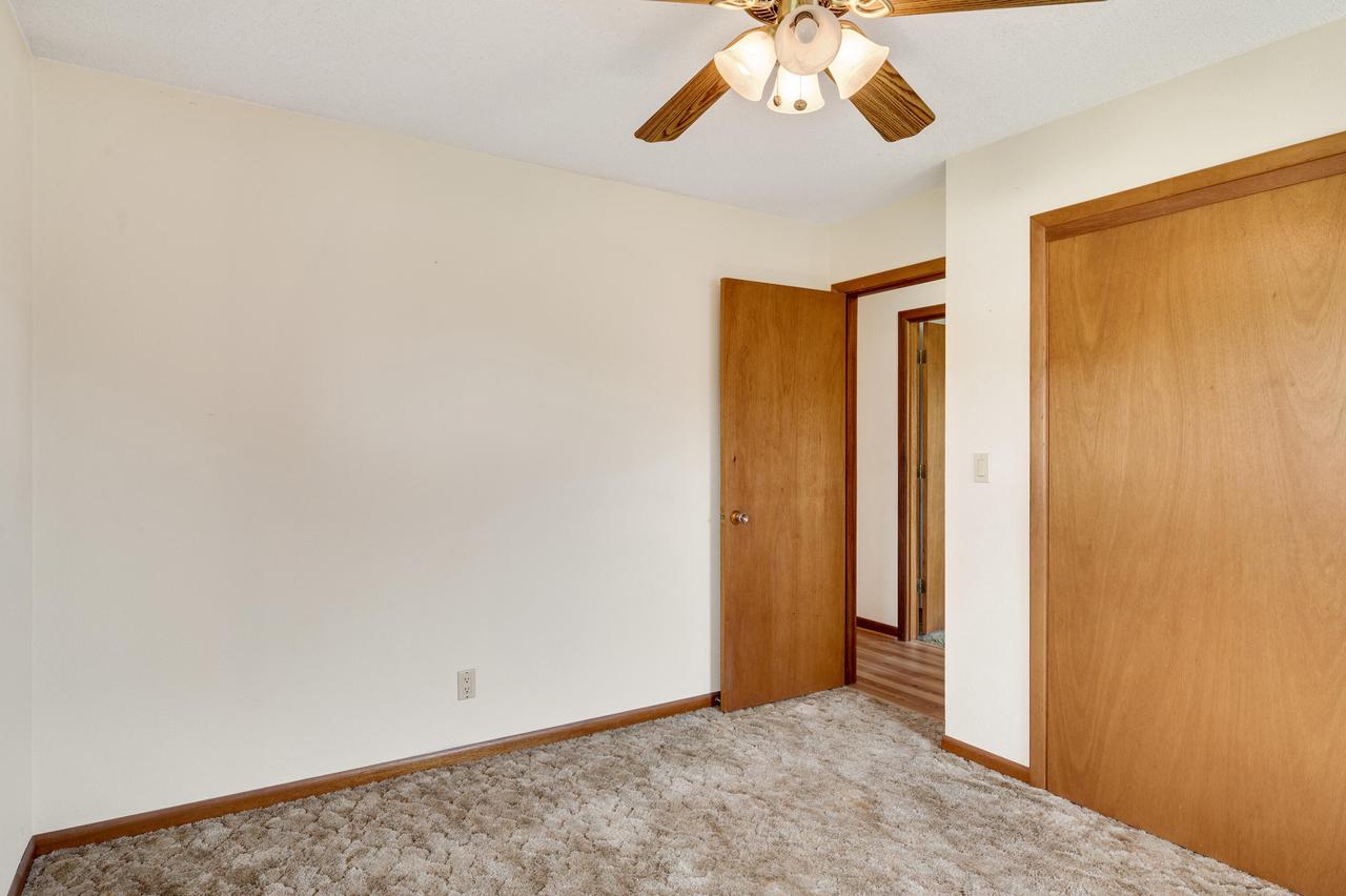 3421 Springbrook WAY