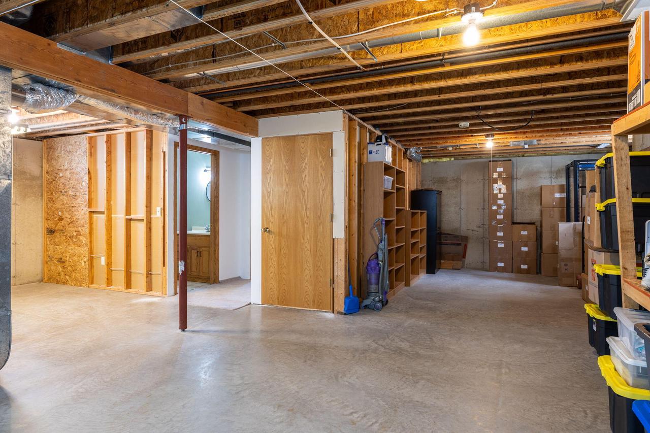 1526 Liberty St STREET