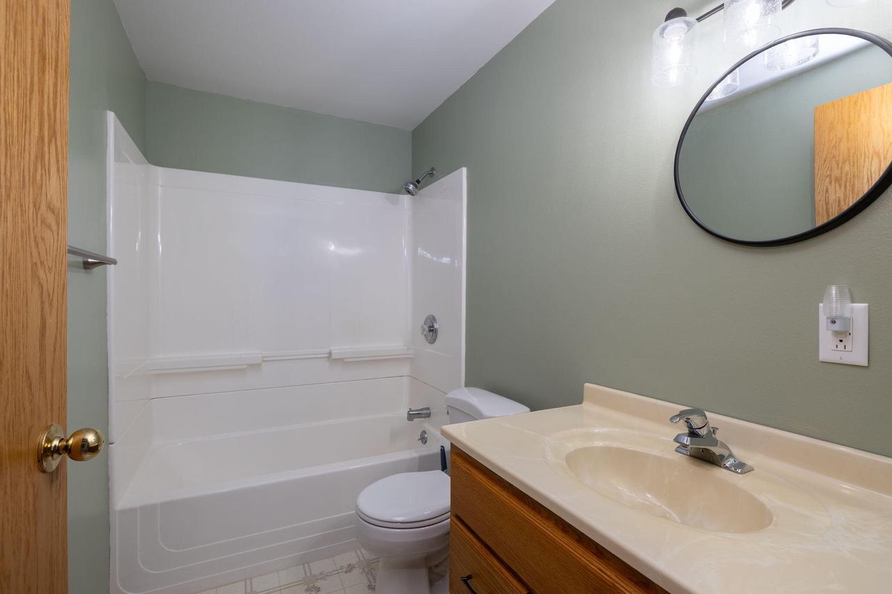 1526 Liberty St STREET