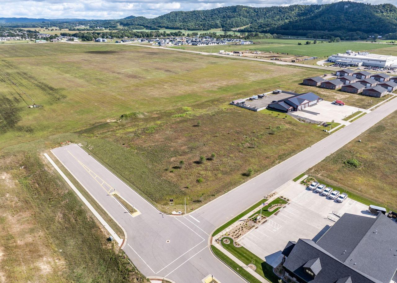 2603 ROTTERDAM STREET