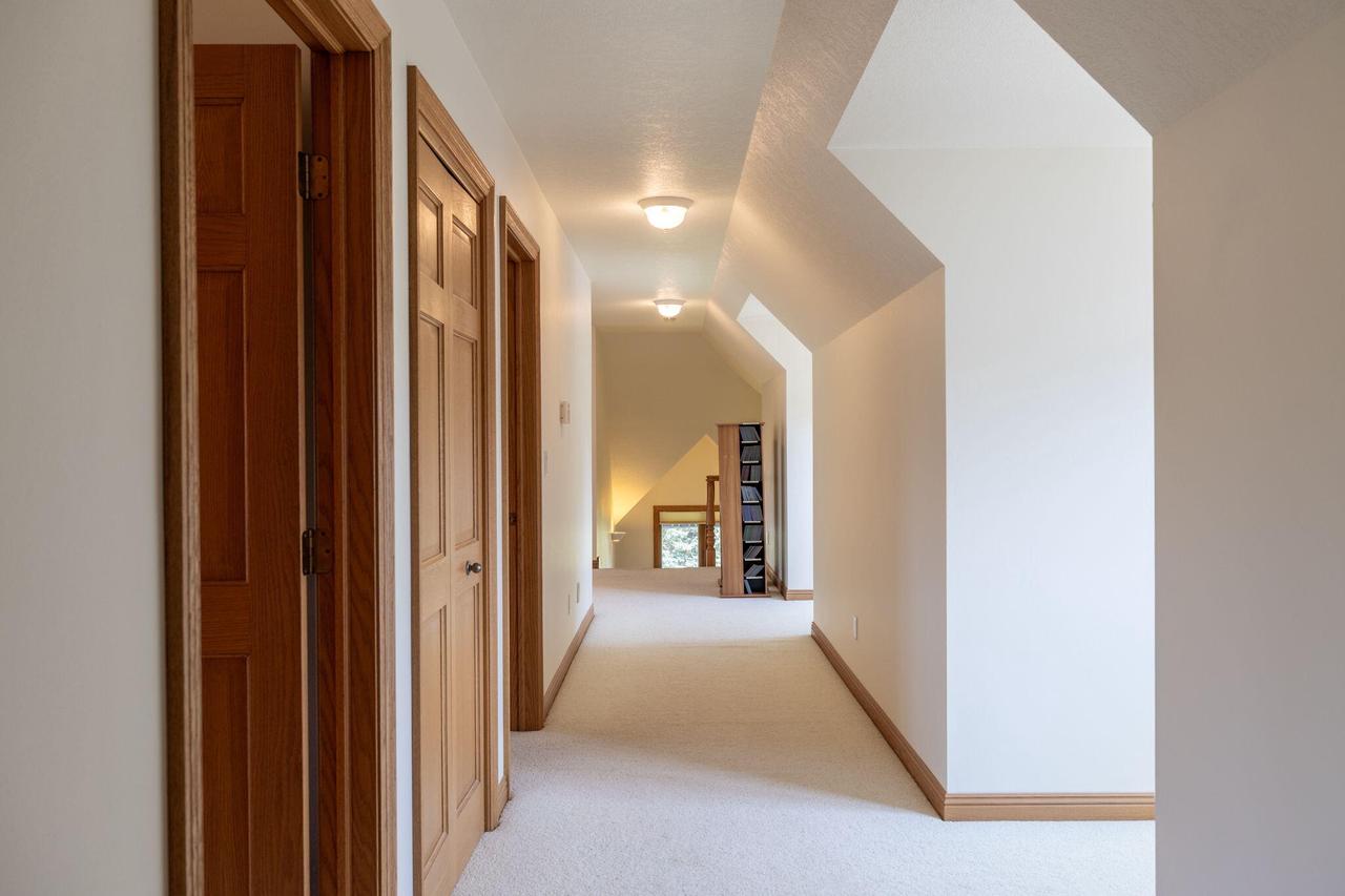 N1583 Meadow Ridge ROAD