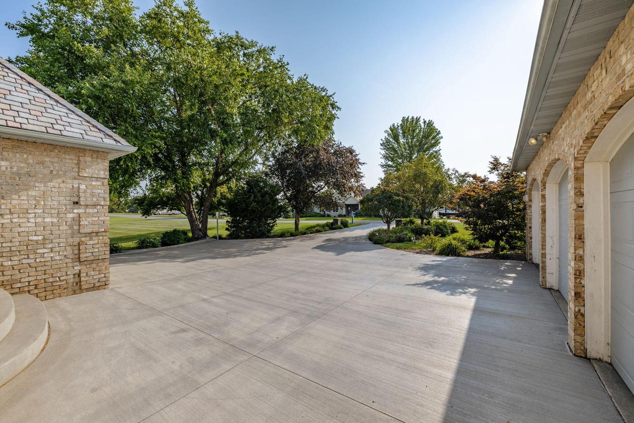 N1583 Meadow Ridge ROAD