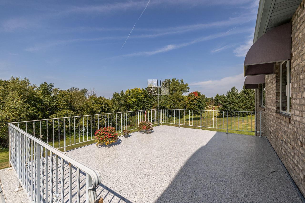 N1583 Meadow Ridge ROAD