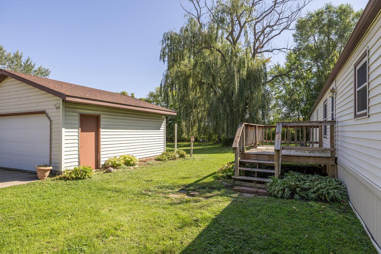 403 Green Acres AVENUE