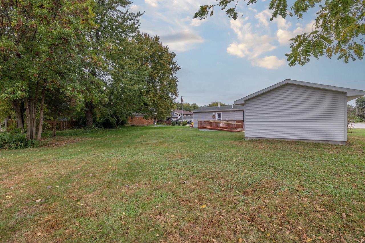 202 Alexander STREET