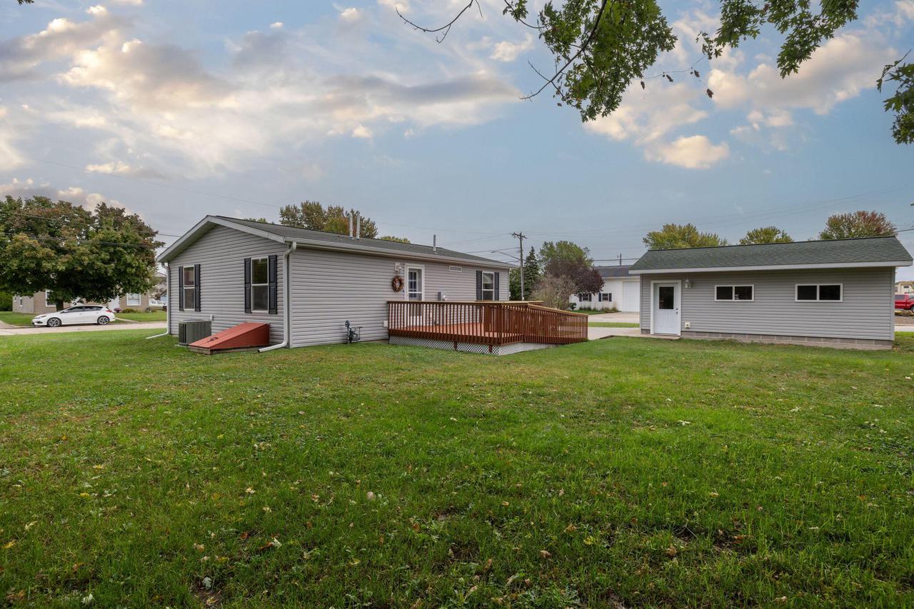 202 Alexander STREET