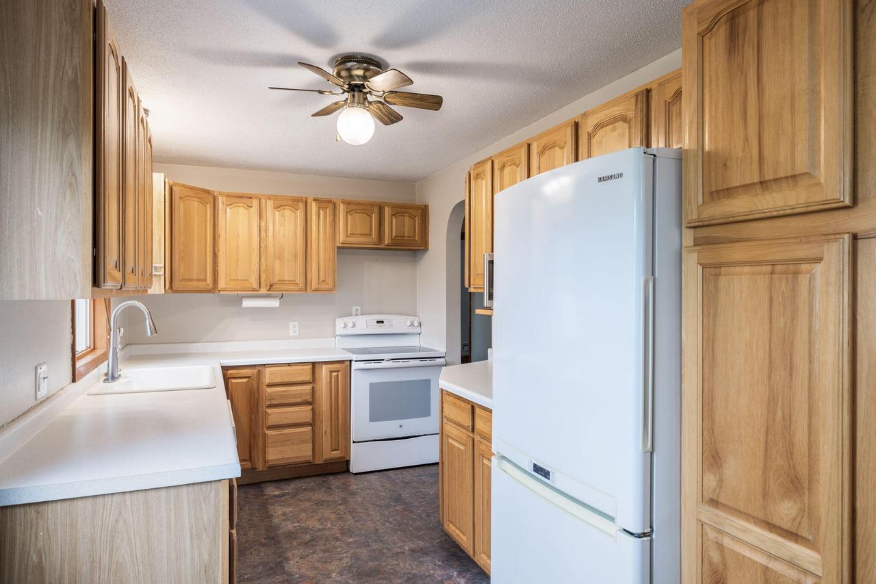 212 5th AVENUE NORTH North