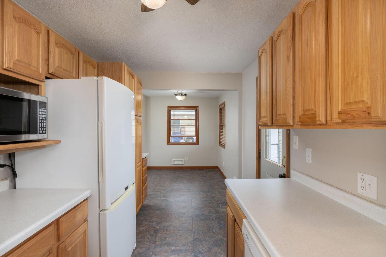 212 5th AVENUE NORTH North