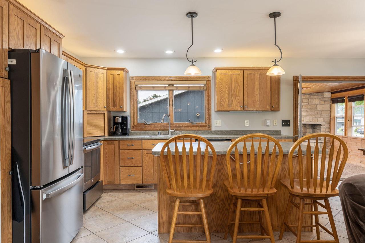 645 12th AVENUE NORTH North