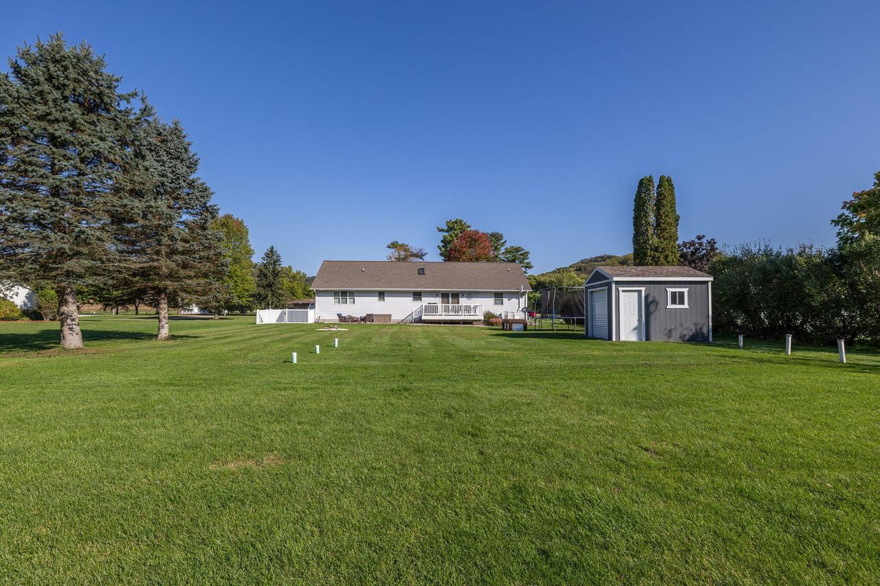 W4861 Harvest LANE