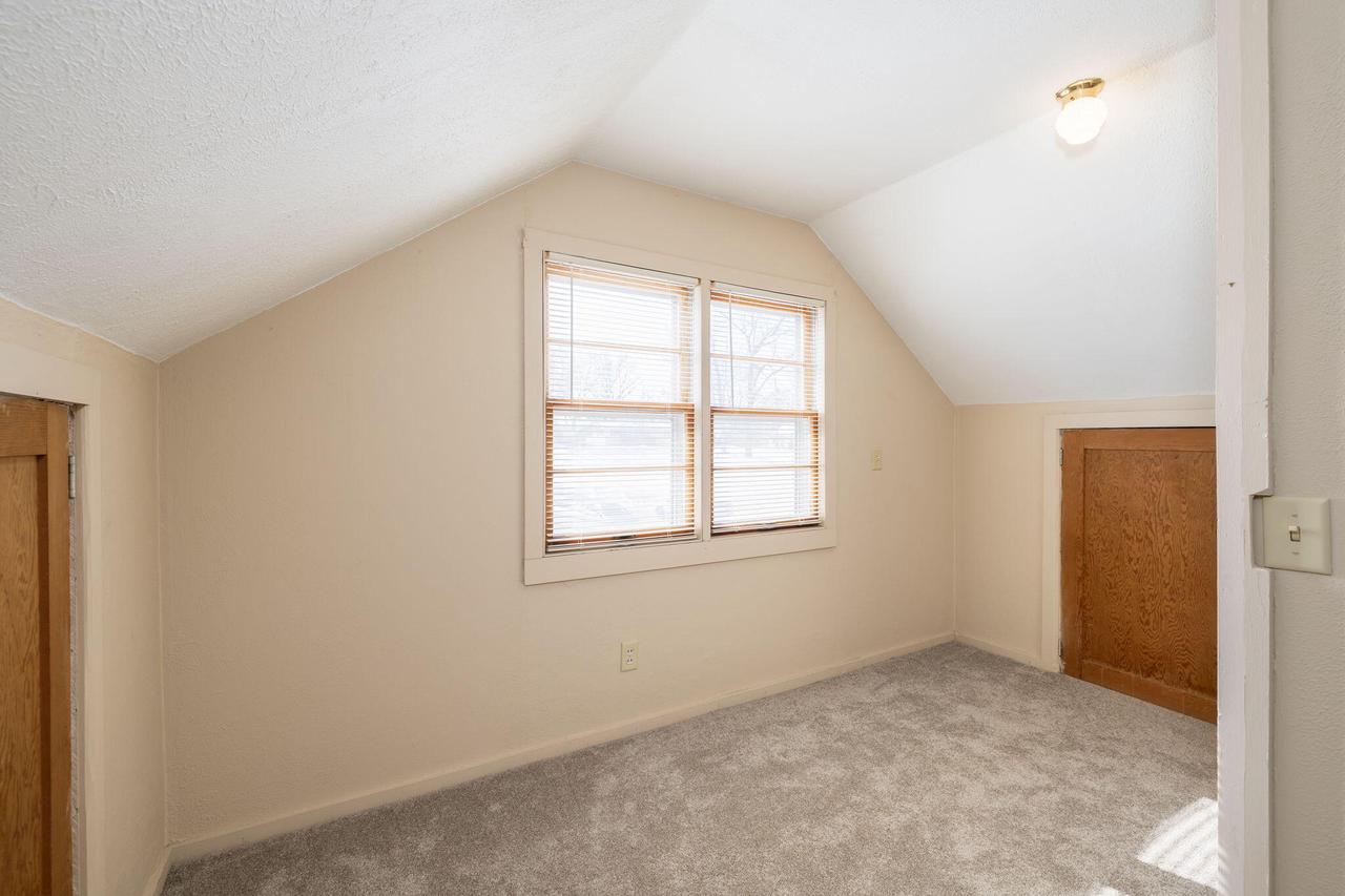 341 5th AVENUE NORTH North