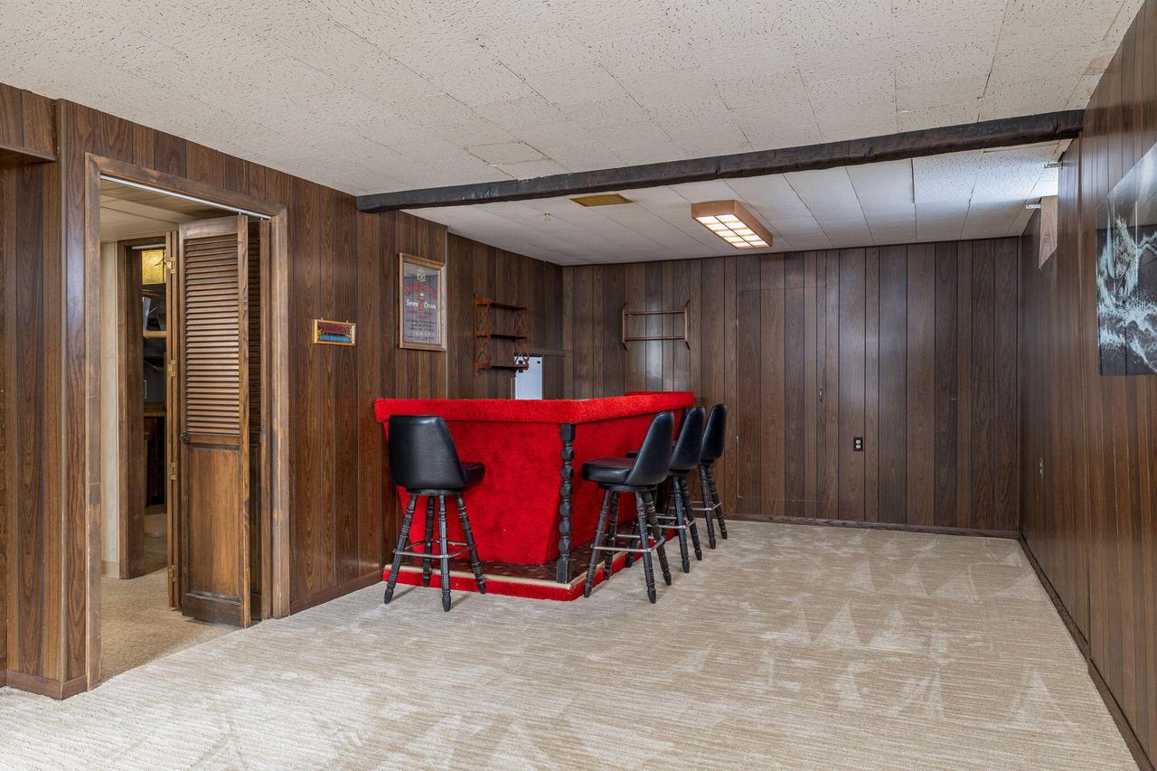 341 5th AVENUE NORTH North