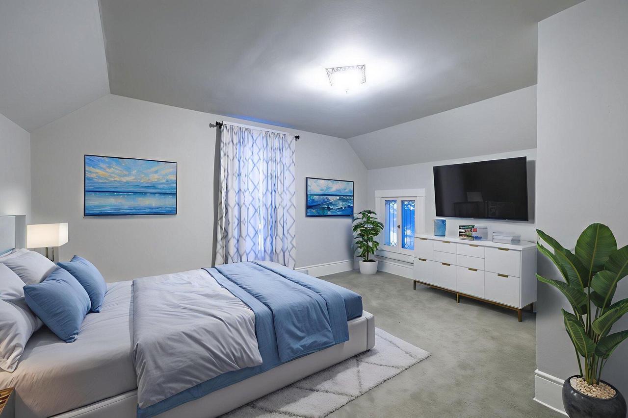 530 8th St STREET SOUTH South