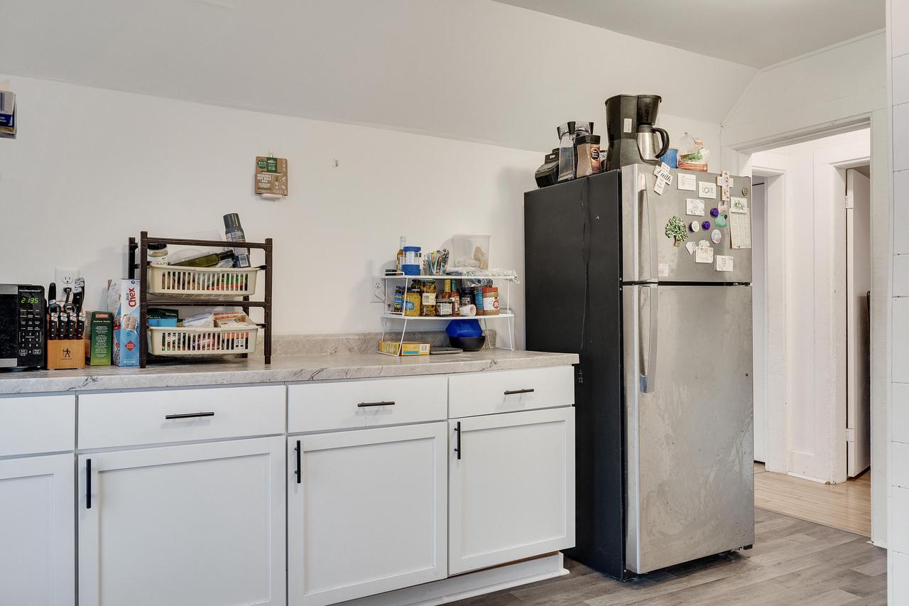 220-222 Copeland AVENUE