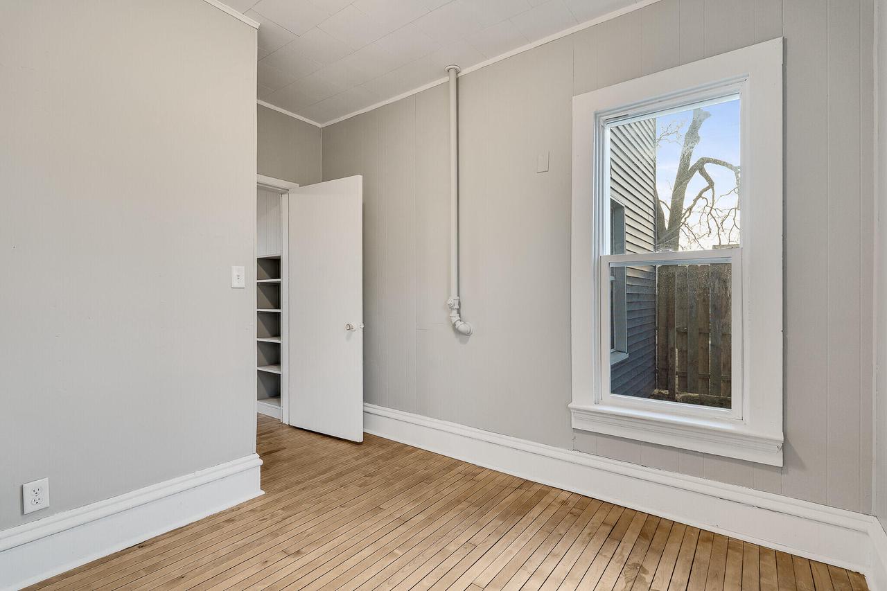 220-222 Copeland AVENUE