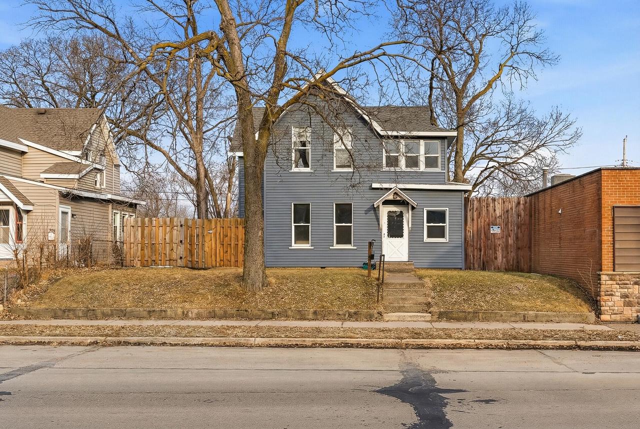 220-222 Copeland AVENUE