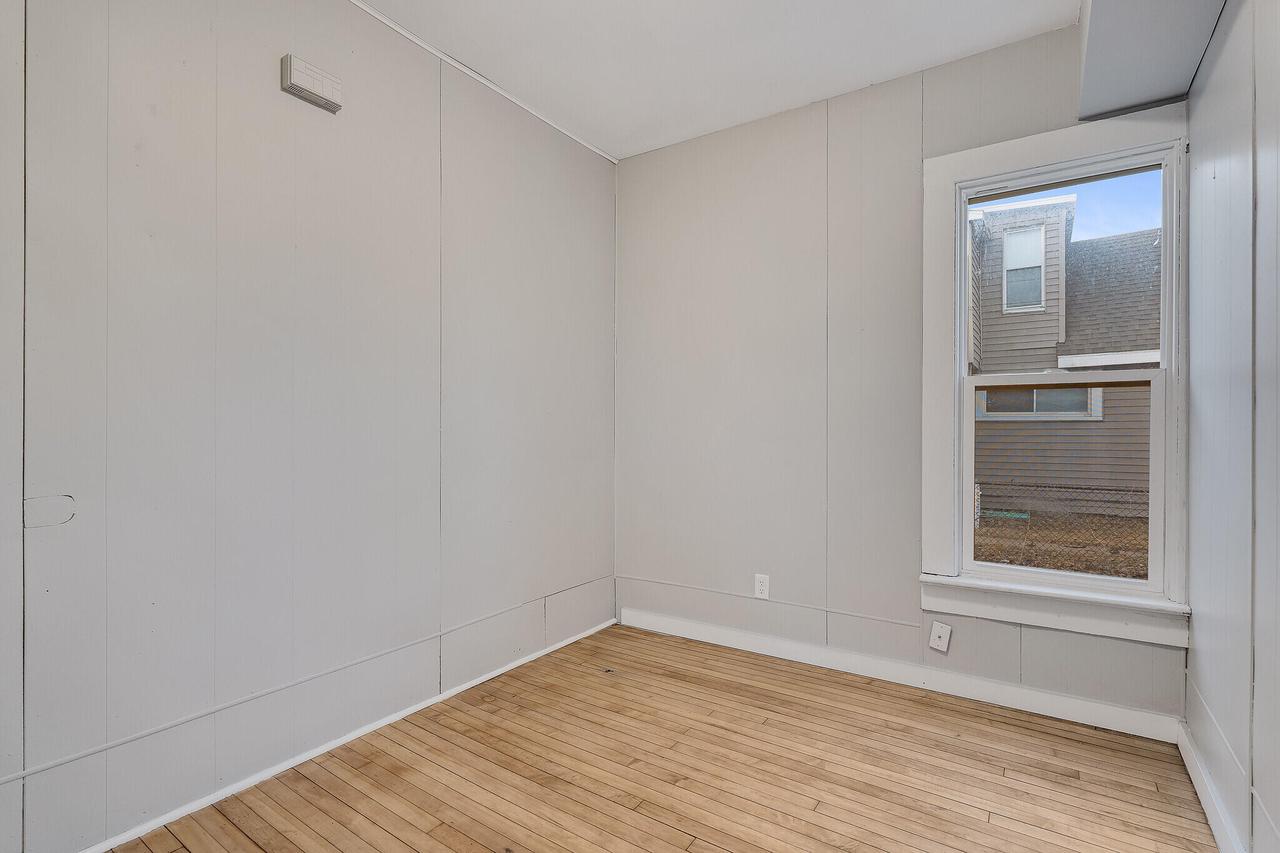 220-222 Copeland AVENUE