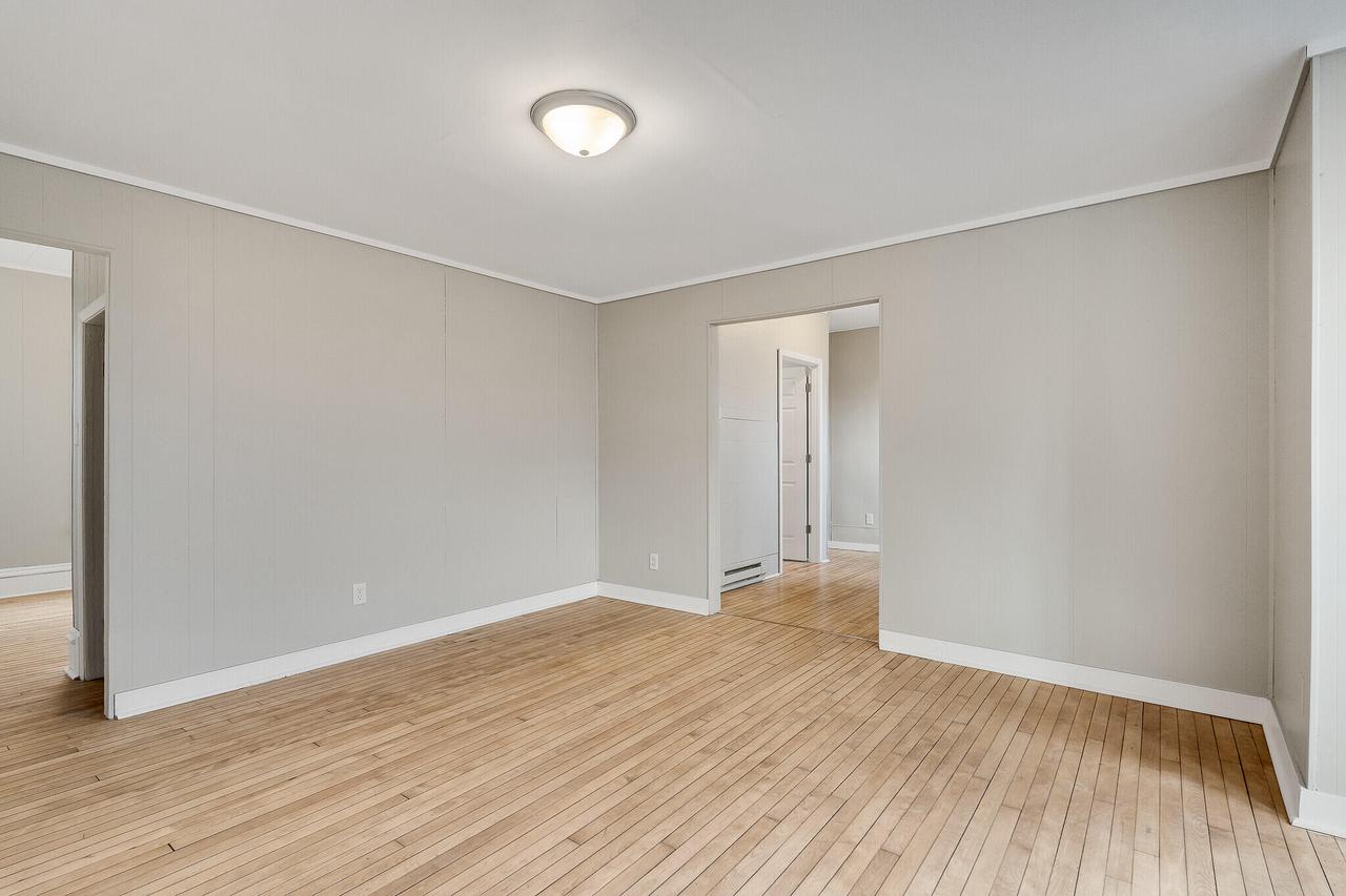 220-222 Copeland AVENUE